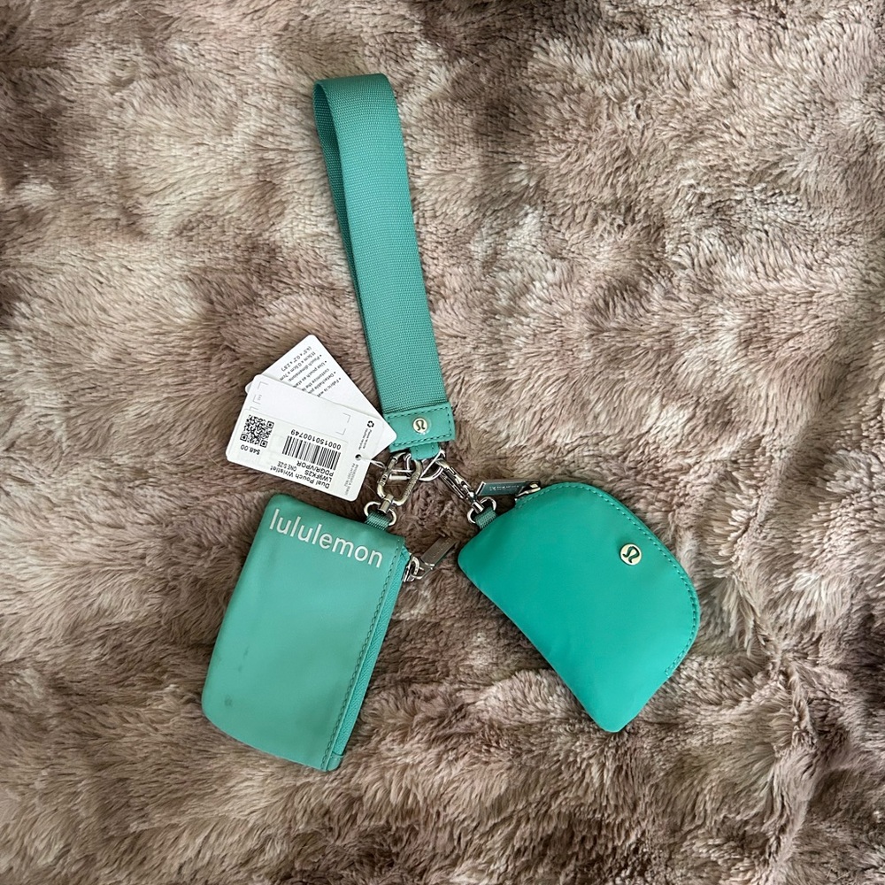 lululemon athletica Teal Key & Card Holder Set